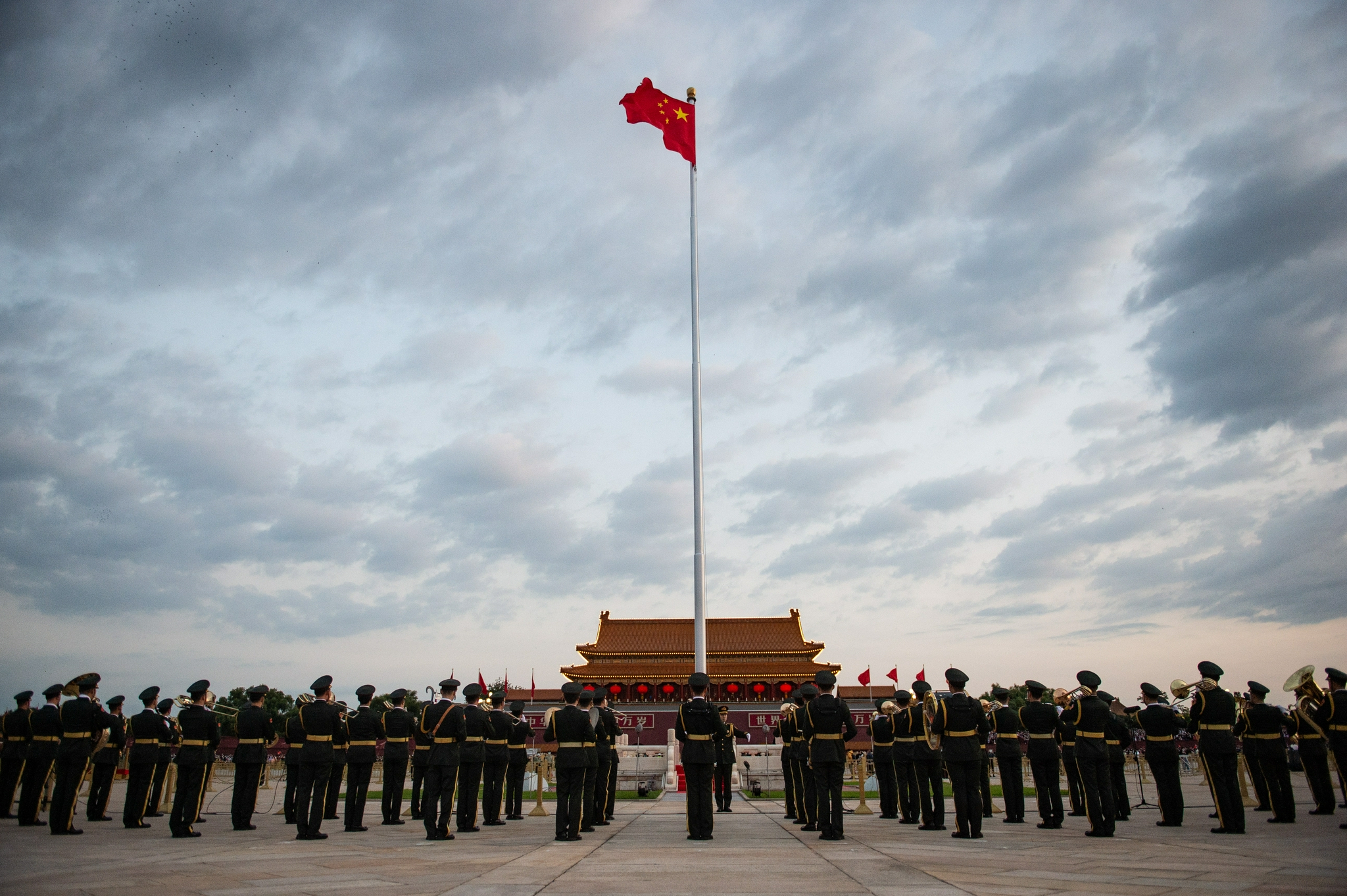 天安门广场国庆升旗仪式现场好震撼,天安城门广场看升国旗需要预约吗